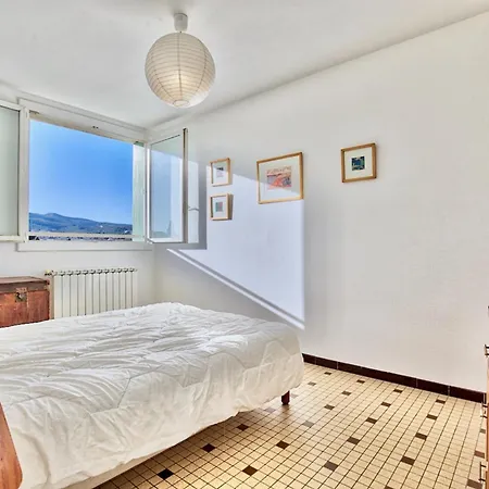 Nest With Balcony Close To The